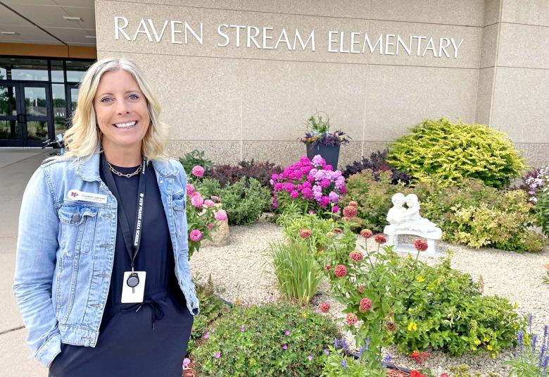 MN South News - Staff Photo - Create Article